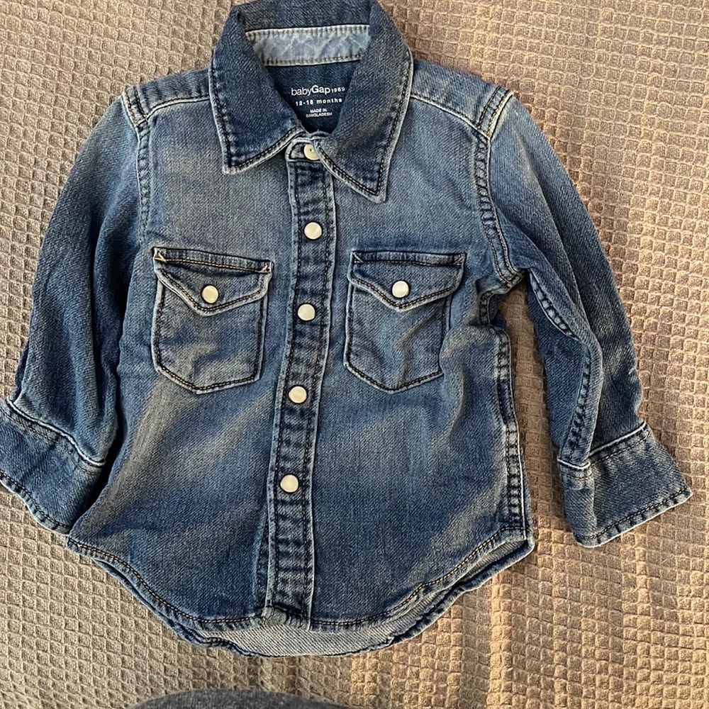 Like New: Baby Gap denim shirt with snaps 12-18mos.